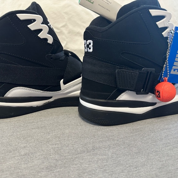 PATRICK EWING 9.5 MENS SNEAKERS 33 CONCEPT HI BLACK WHITE BASKETBALL SHOES CHARM - Picture 3 of 16